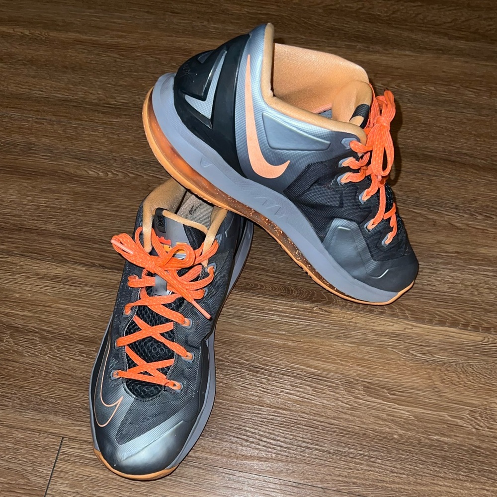 Nike Men’s Gray & Orange Athletic Basketball Shoes